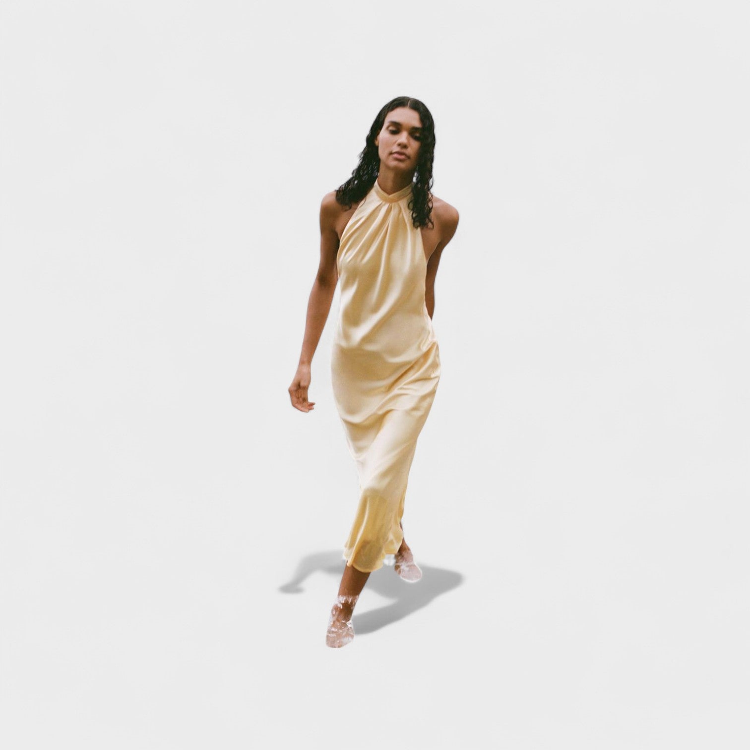 Gala™ | Vestido Halter Satinado