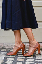 Bravina™ | Sandalias de uso diario con un pequeño tacón