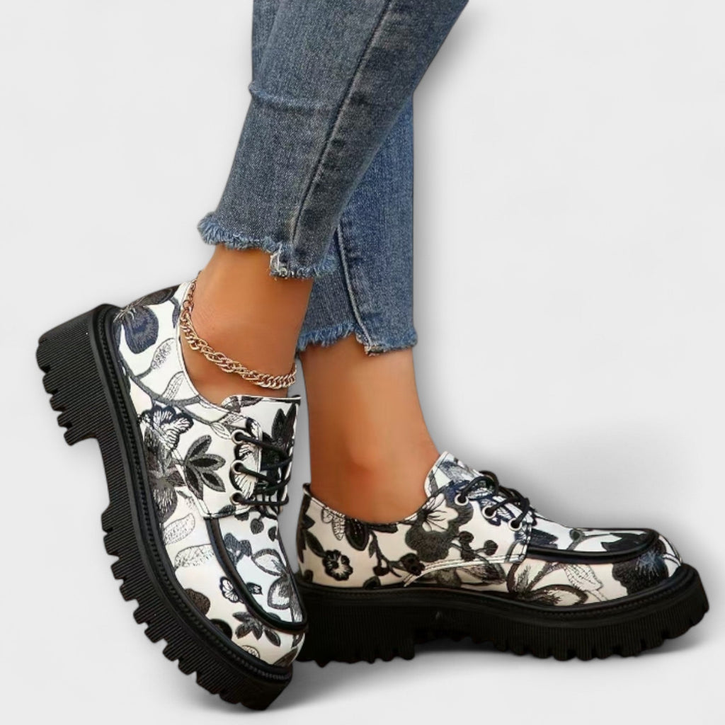 Sandra™ | Mocasines Clásicos Retro con Estilo