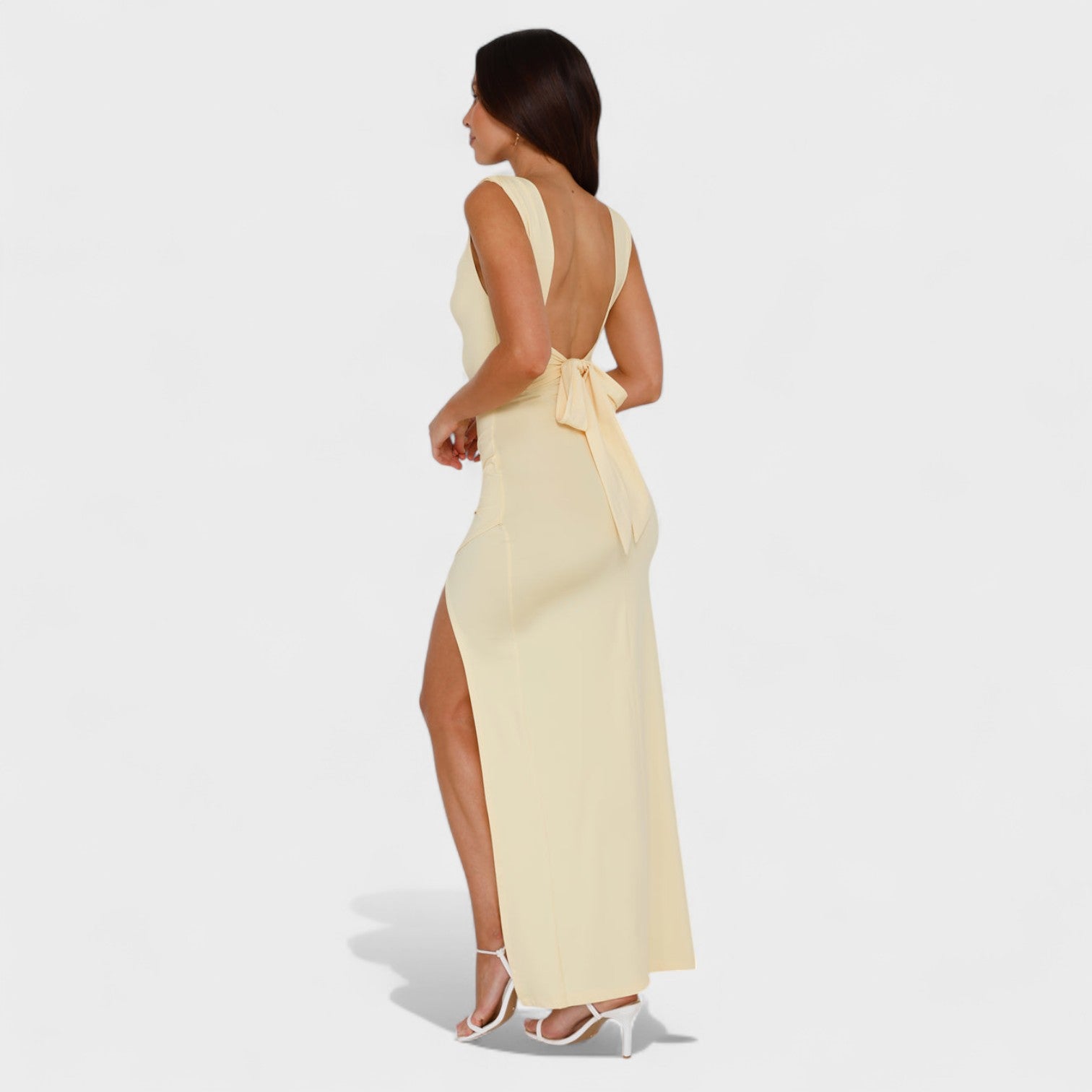 Sarella™ | Vestido largo con espalda descubierta y lazo