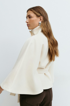 Lusana™ | Abrigo elegante con cinturón