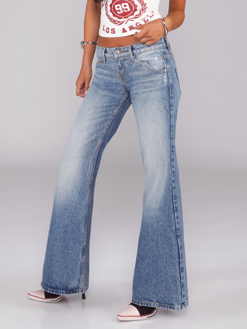 Fábia™ | Jeans Boca de Sino