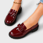 Mocasines Femeninos Negros de Charol con Lazo