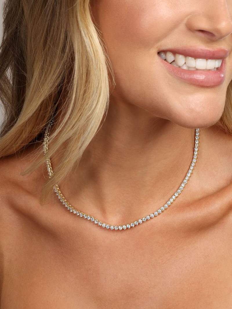 Collar Rivière