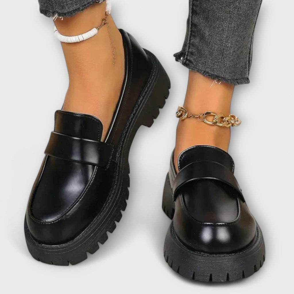 Mocasinines Femeninos con Diseño Ortopédico y Tacones de Satén