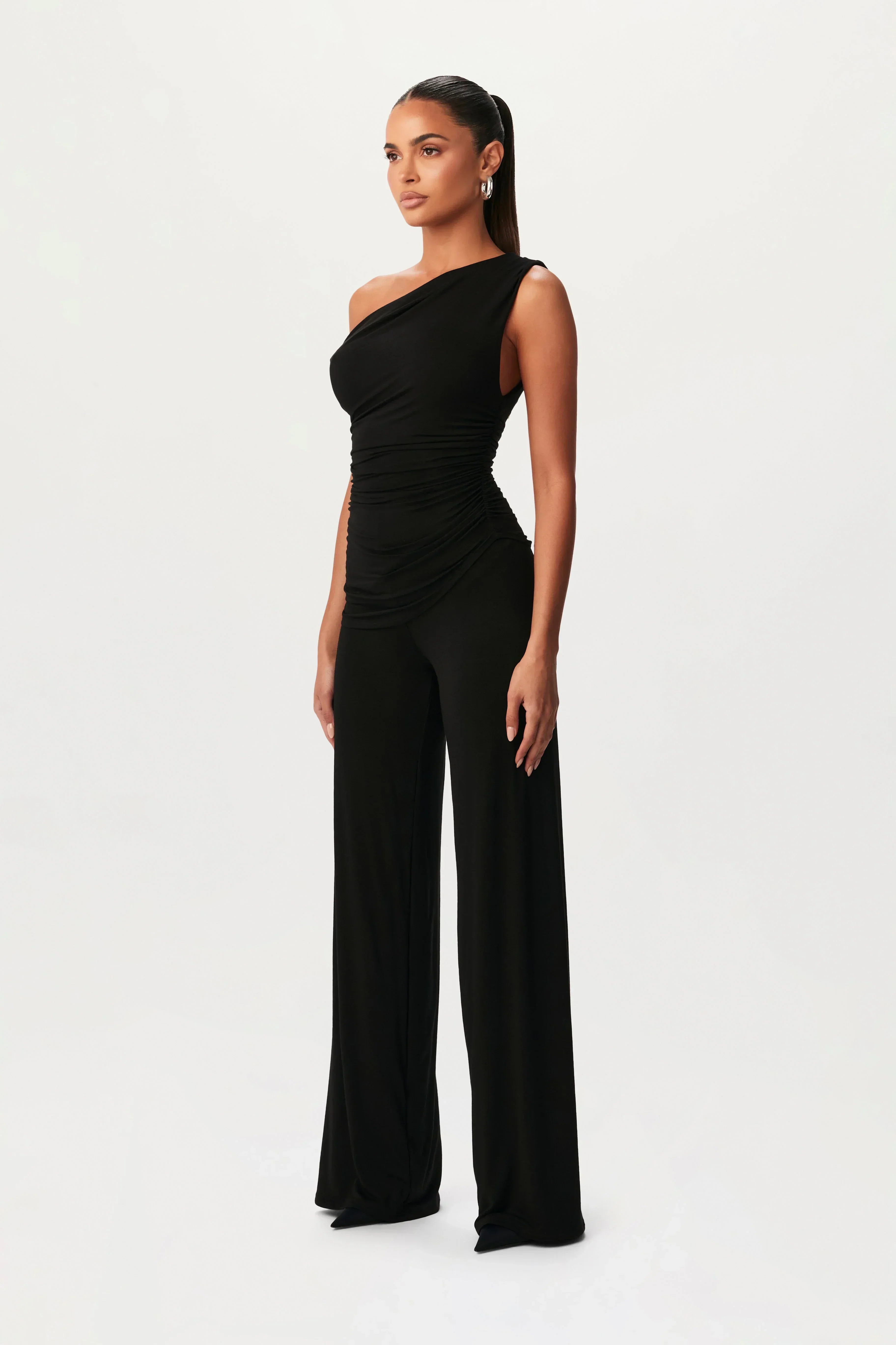 LÚCIA™ | Conjunto Elegante con Corte Asimétrico