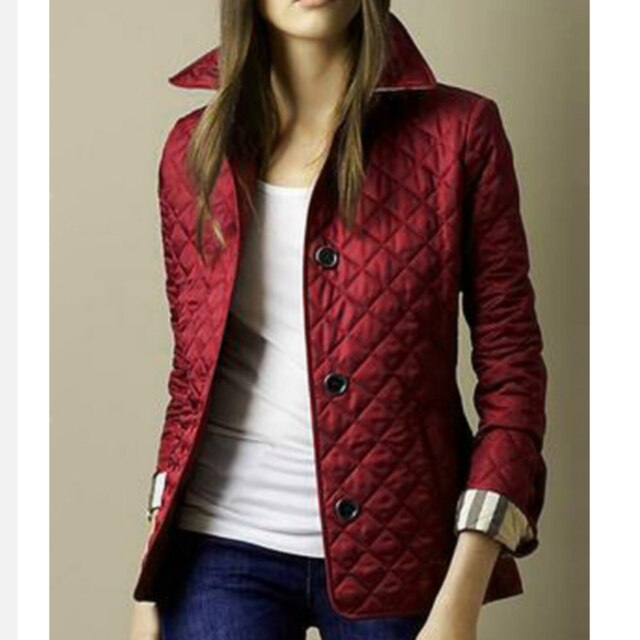 Ruth™ | Abrigo Acolchado con Botones