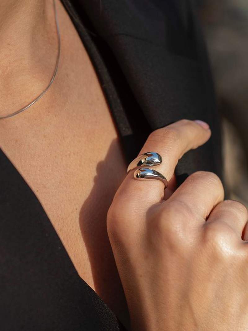 Anillo voluminoso