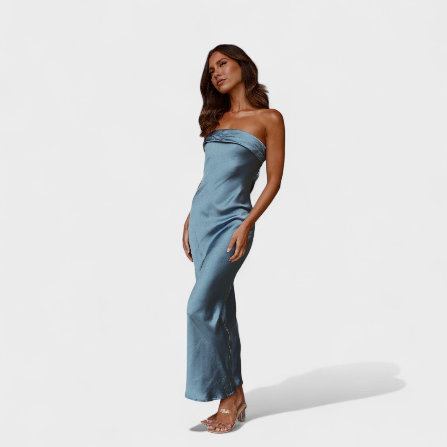 Carmen™ | Vestido de satén sin mangas