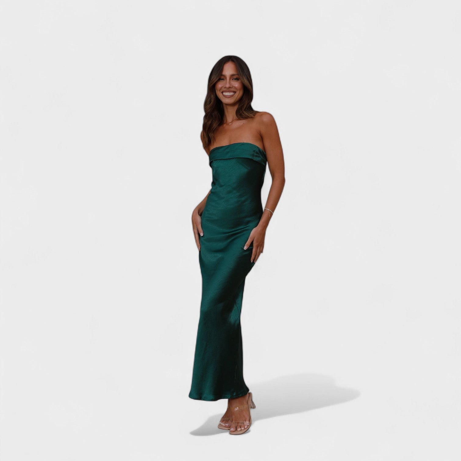 Carmen™ | Vestido de satén sin mangas
