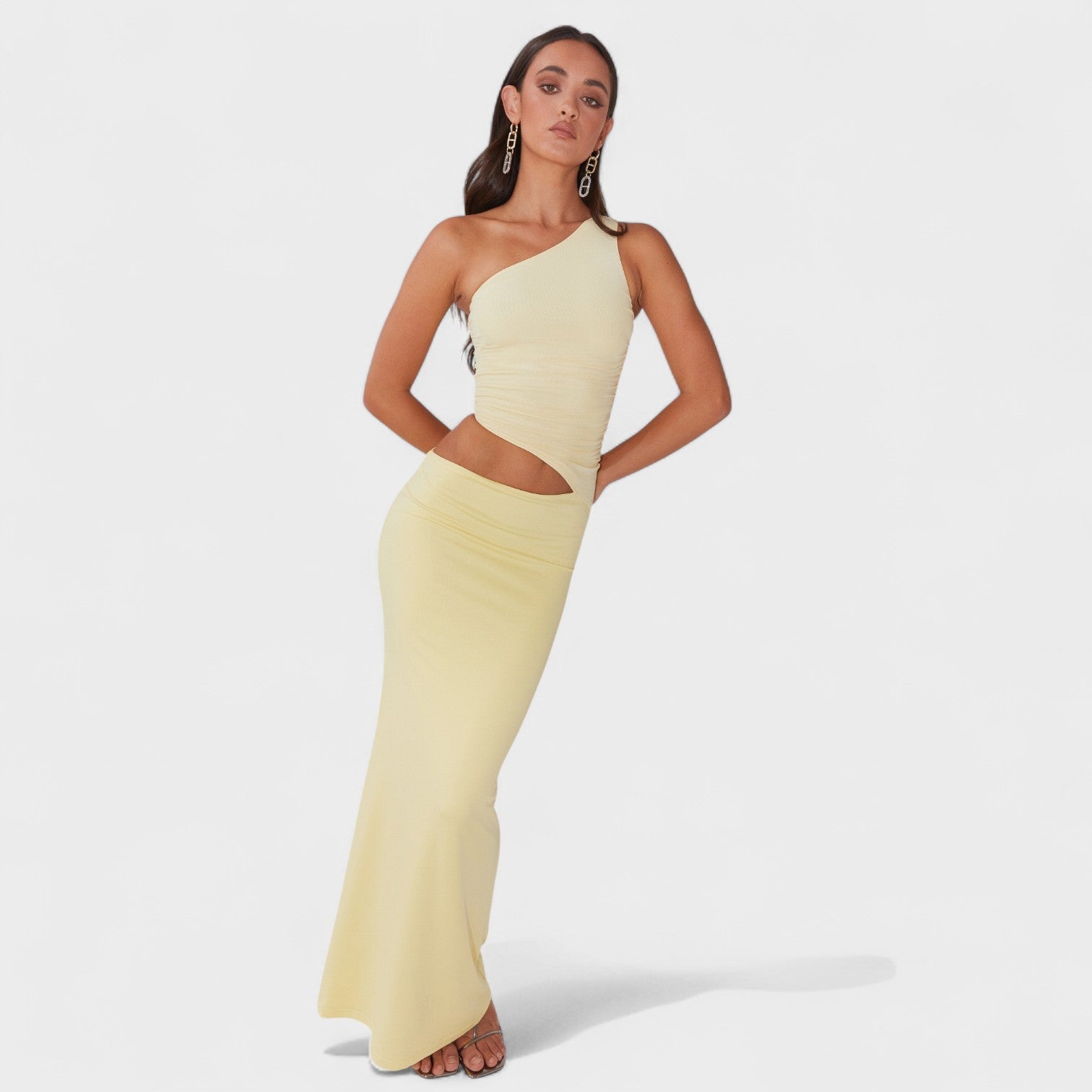 Seranella™ | Vestido maxi asimétrico con corte