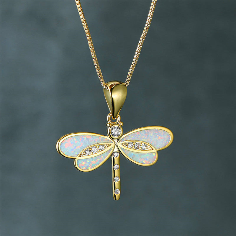 Collar Dorado con Pájaros y Ópalo - Estilo Único
