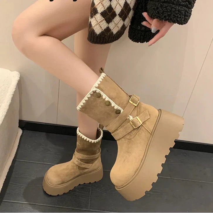 Irene™ | Botas con plataforma con hebilla elegante y forro cálido de peluche