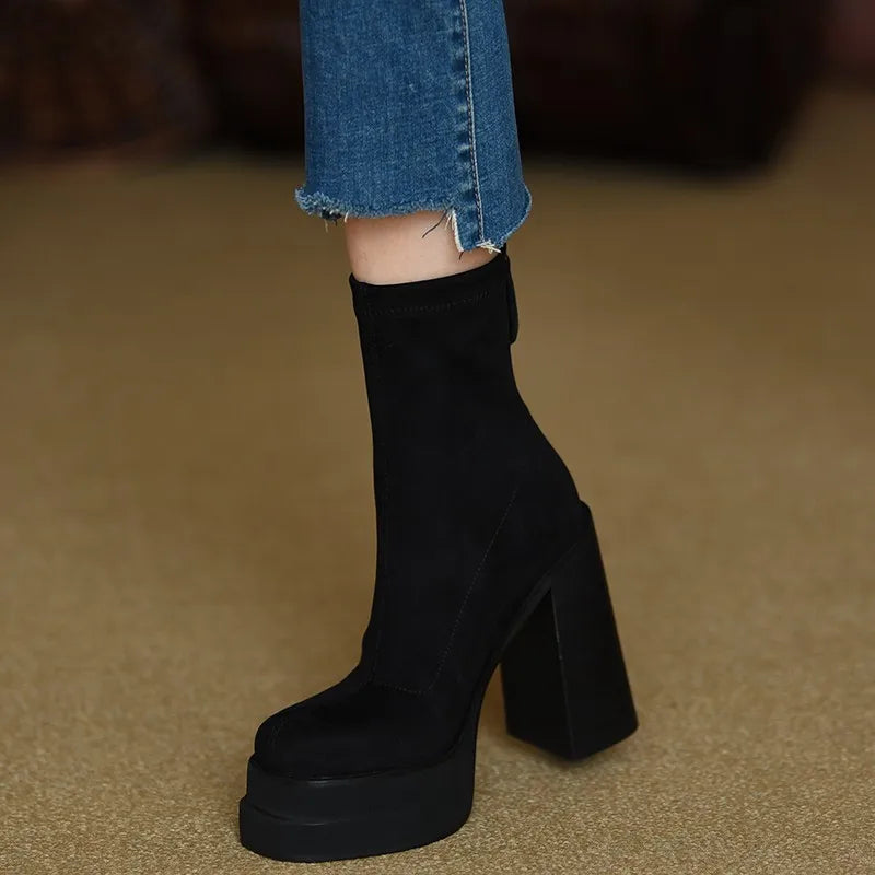 Olga™ | Botas con estilo moderno y la comodidad de la gamuza