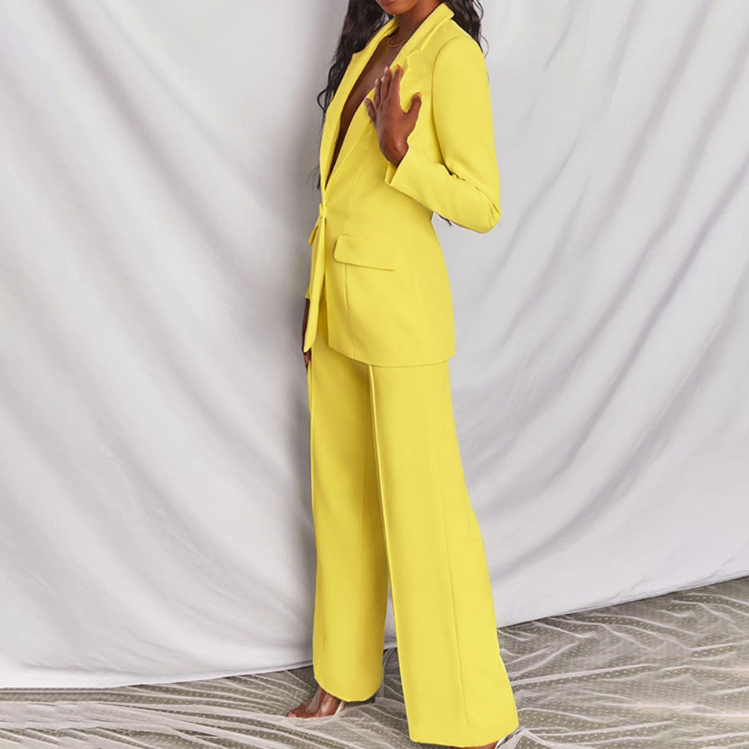 Lara™ | Elegante Blazer y Conjunto de Pantalones