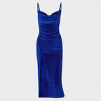 Gabriela™ | Vestido de terciopelo con abertura lateral