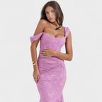 Cesca™ | Vestido de silueta escultural