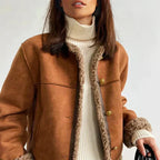 Rosalie™ | Abrigo de piel con botones