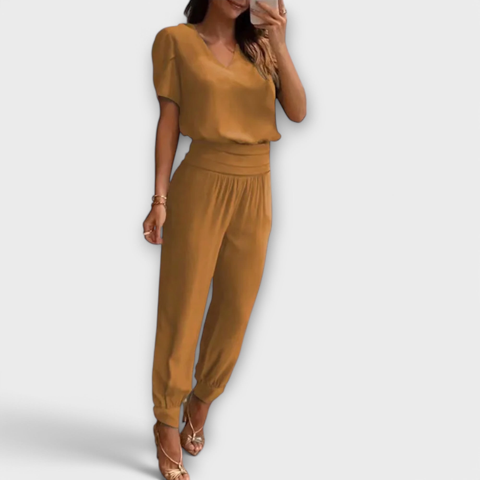 Irmelin™ | Conjunto elegante con camiseta y pantalones