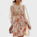 Vestido Floral™ con estampado floral y mangas cortas