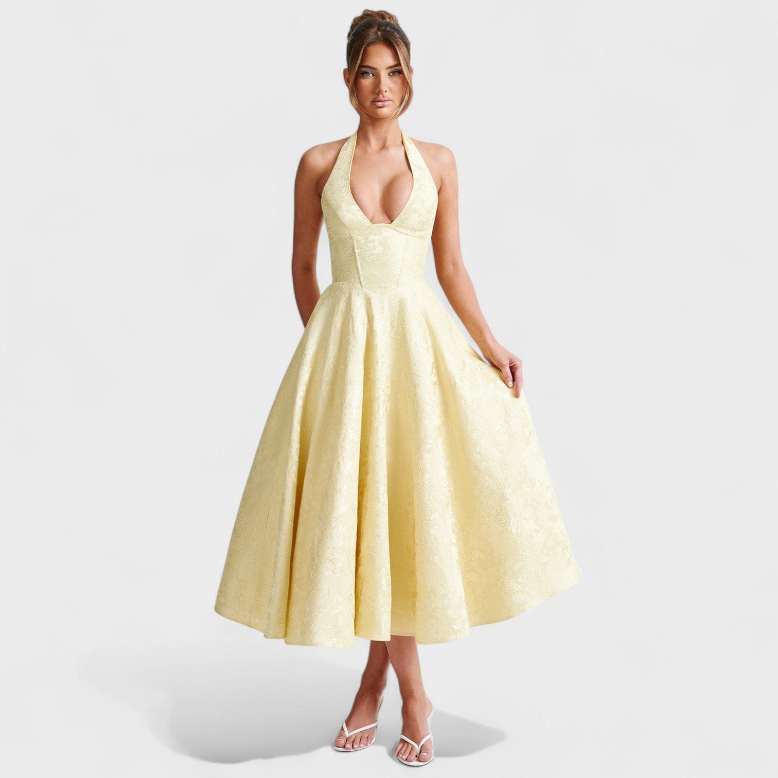 Effie™ | Vestido midi texturizado con escote en V