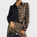 Valetina™ | Blusa de leopardo simple y elegante