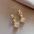 Pendientes Elegantes LuzDour con Zirconias en Oro - Exclusivos