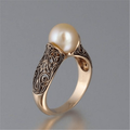 Meridia™ | Anillo Vintage Elegante de Perla Natural