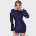Vestido de lentejuelas con espalda descubierta y mangas largas
