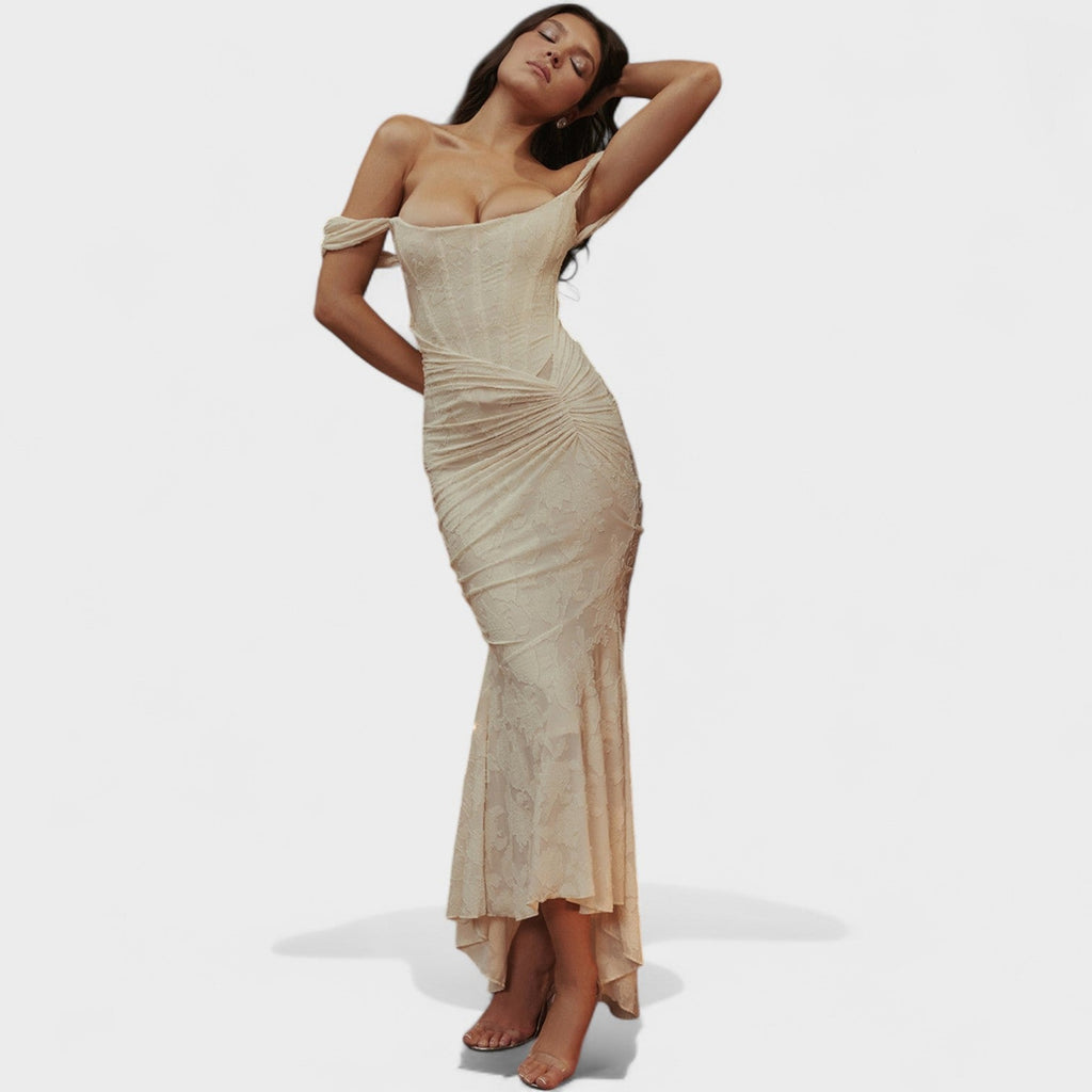 Cesca™ | Vestido de silueta escultural
